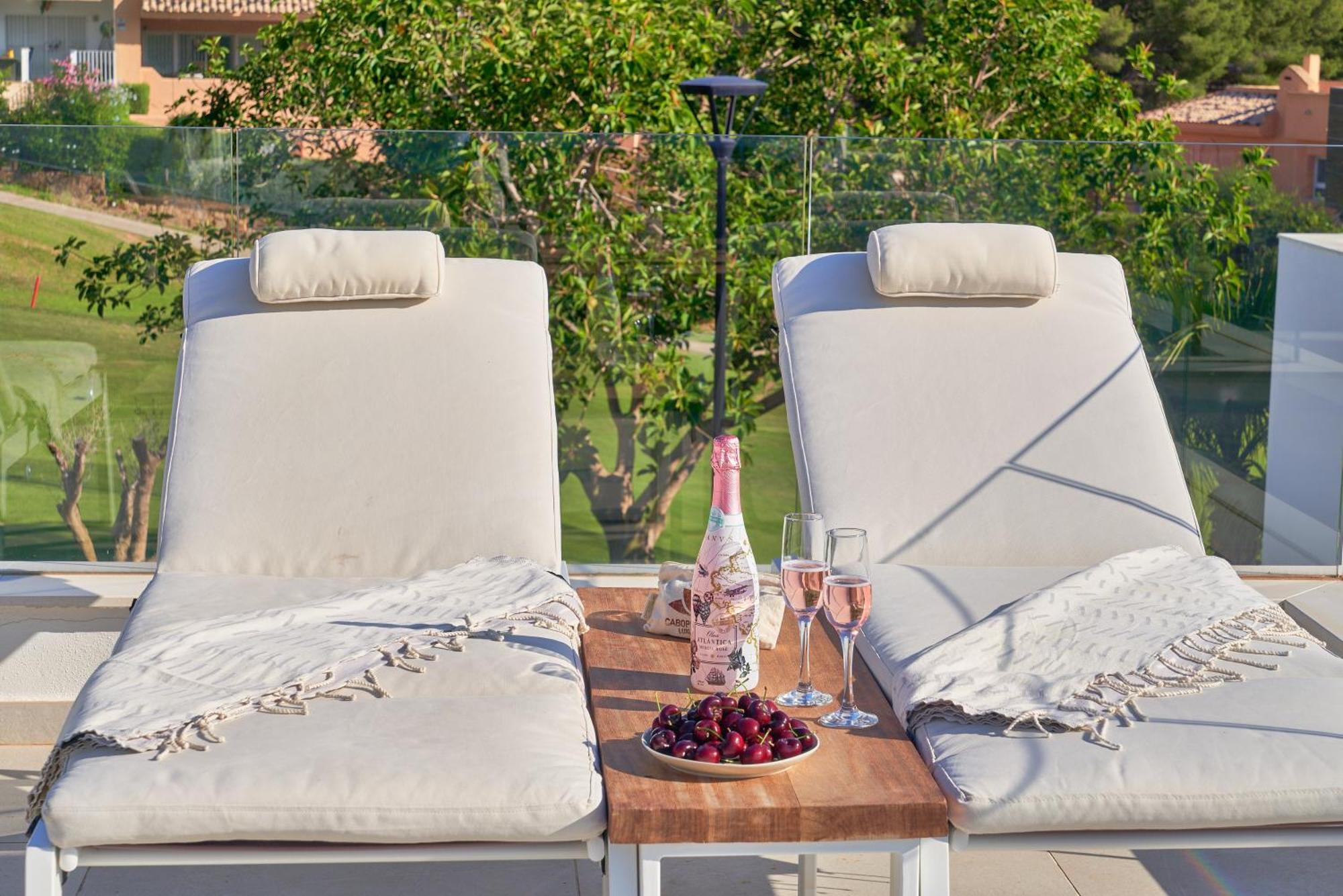 Cabopino Boutique Apartment Марбелья Экстерьер фото